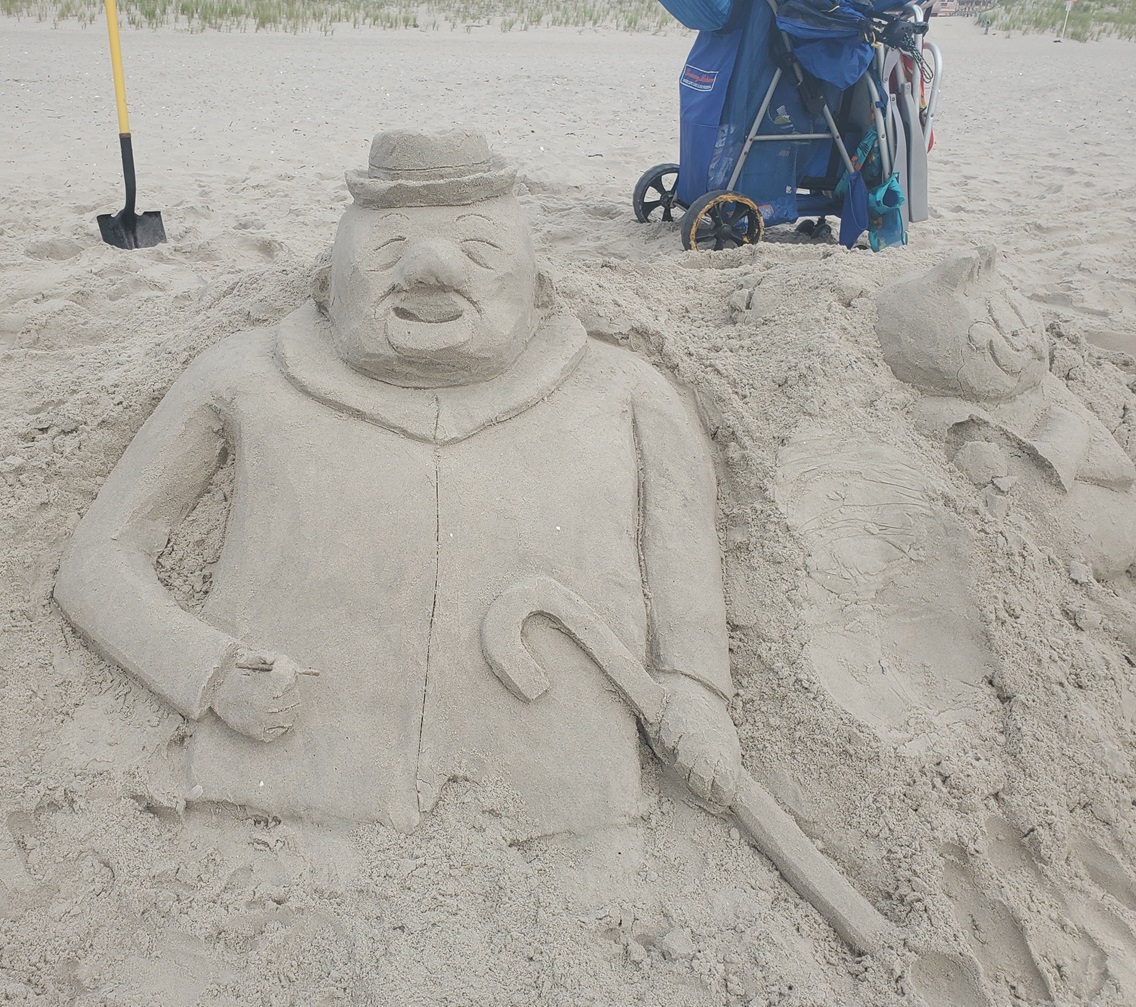 Mr. Magoo sand sculpture